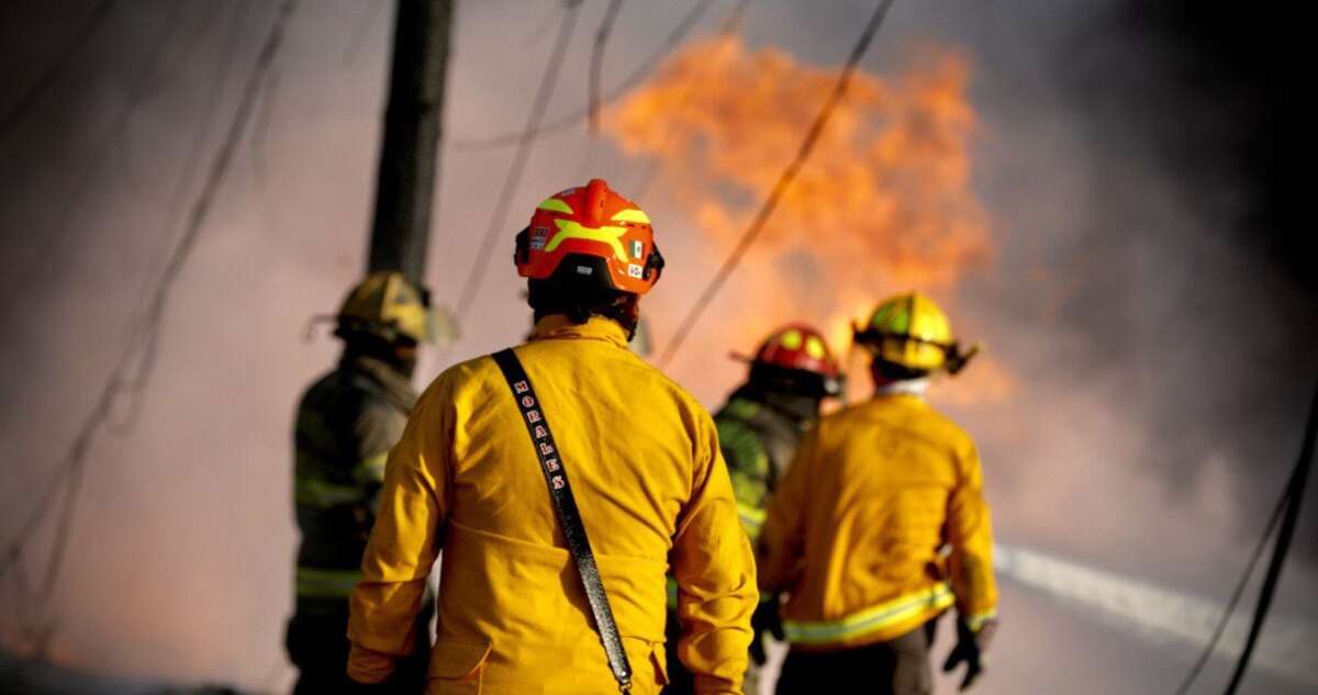 Samuel García confirma 3 incendios activos en la región por rachas de viento