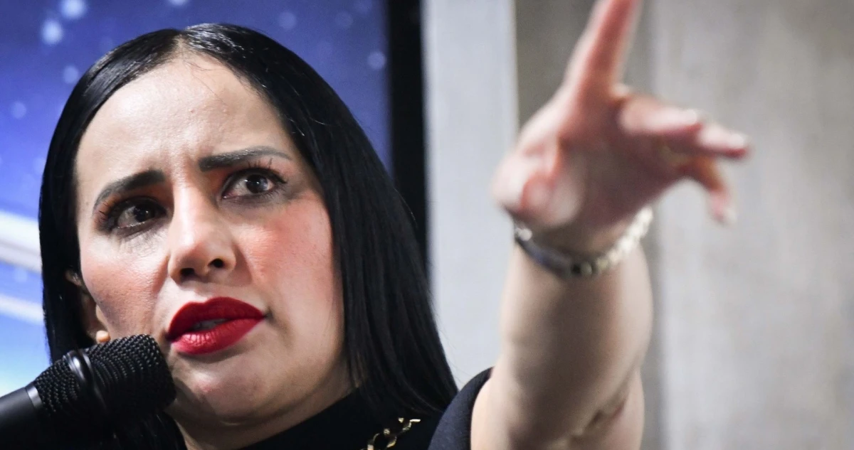 Sandra Cuevas admite relación 