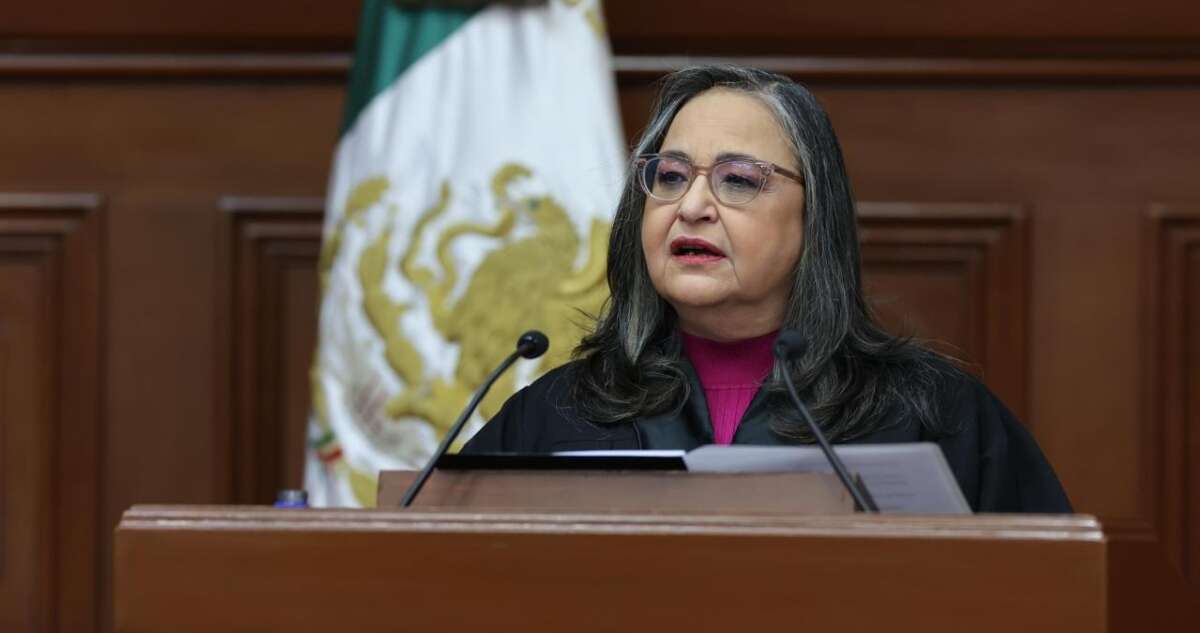 La Ministra presidenta presenta informe desairada por la Presidencia y magistrados