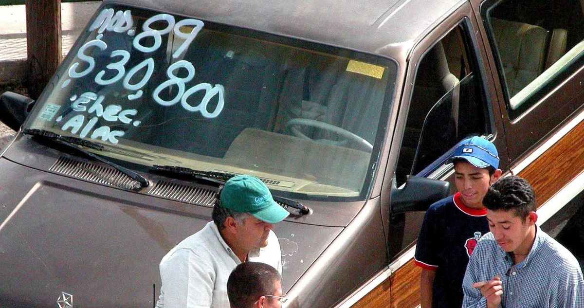 ¿Cómo evitar caer en fraudes si decides comprar un coche? La SSC da recomendaciones