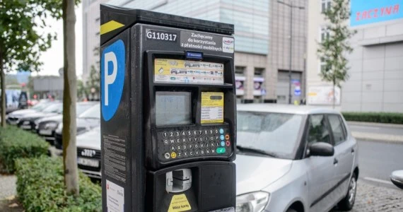Warszawa podnosi ceny parkowania. Z 30 do 1200 zł!