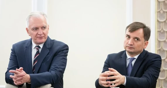 Partie Gowina i Ziobry bez szans na wejście do Sejmu bez koalicji z PiS. Sondaż IBRiS