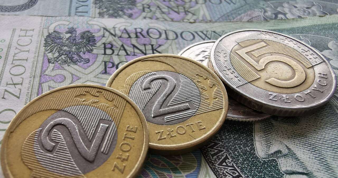 Kursy walut. Ile kosztują euro, dolar i frank w poniedziałek, 16 grudnia?