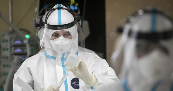 Prof. Bednarek: Włosi spóźnili się o pięć dni, my o tydzień