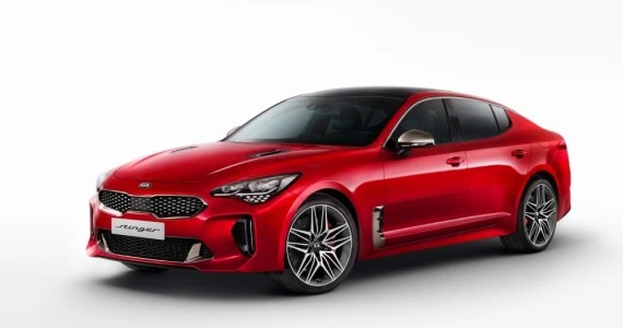 Zmodernizowana Kia Stinger - poznaliśmy polskie ceny