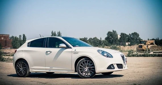 Koniec Alfy Romeo Giulietta. Była najładniejszym z kompaktów?