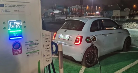 Fiat niedługo zrezygnuje z silników spalinowych