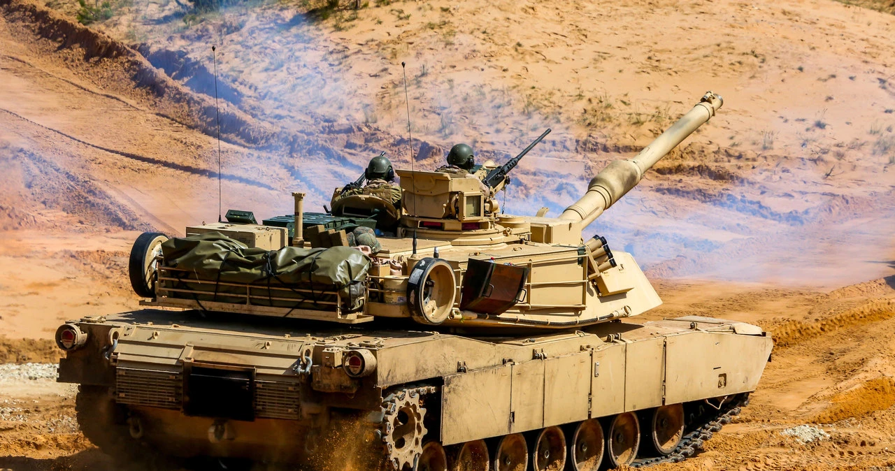 Polska może więcej wydać na armię. UE zawiesza budżetowe limity