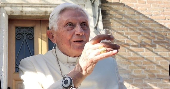 ​Abp Gaenswein: W sprawie Benedykta XVI podano fałszywe informacje