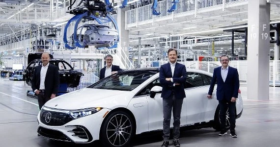 Mercedes EQS już w produkcji