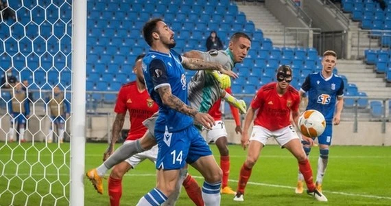 Lech - Benfica 2-4. Portugalskie media: Waleczny Lech uległ zdezorganizowanej Benfice