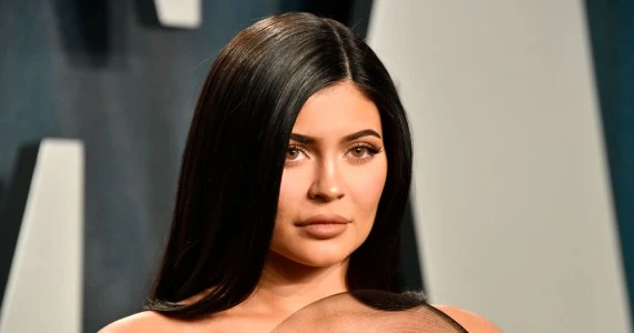 Kylie Jenner kusi w drapieżnej odsłonie
