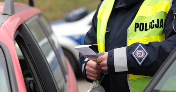 Polityk PiS lata jeździł bez prawa jazdy. Prokuratura nie widziała problemu