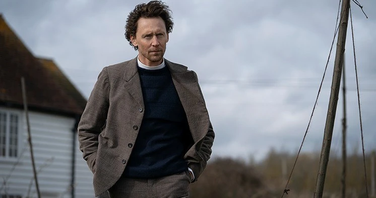 Tom Hiddleston wespnie się na Everest? Przygotowania do nowego filmu!