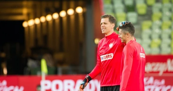 Piłkarska LN. Trening z udziałem 13 zawodników, wieczorem dojedzie Szczęsny