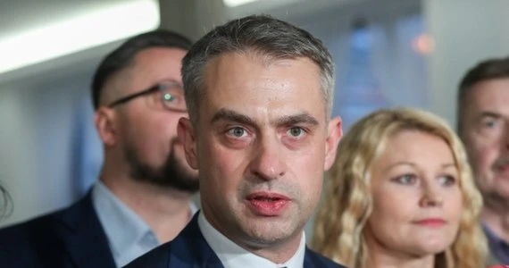 Lewica chce zawieszenia nauczania w szkołach na dwa tygodnie