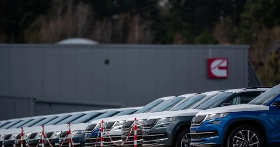 Pierwszy raz za czasów pandemii wzrosła sprzedaż aut