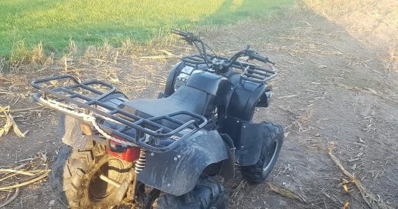 Pijany i bez prawa jazdy jechał quadem