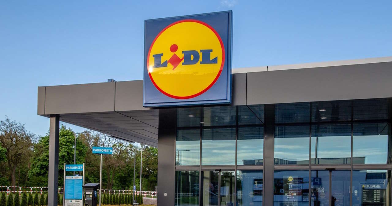 Butelka wina za mniej niż 2 zł? Lidl tłumaczy się z wrześniowej promocji