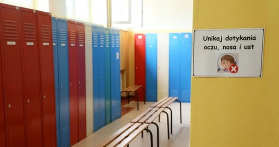 Ile szkół pracuje normalnie? Komunikat ministerstwa