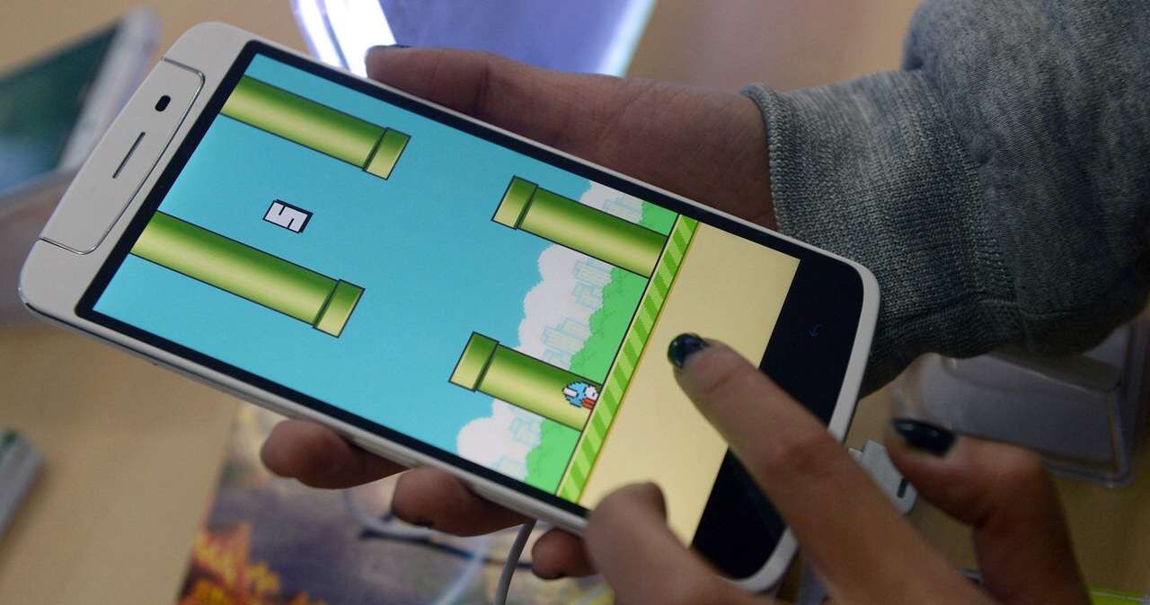 Powrót kultowego Flappy Birda! Czy gra będzie czymś więcej niż tylko kryptoscamem?