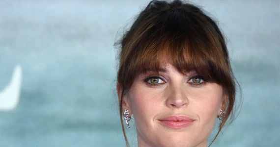 Felicity Jones chciałaby wrócić do świata 
