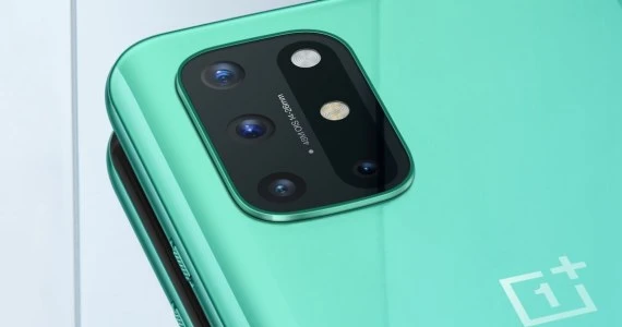 Powstanie specjalna wersja smartfona OnePlus 8T Cyberpunk 2077 Limited Edition