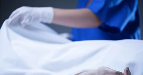 Rozpuszczanie ciał w chemicznej cieczy. Nowe formy usług pogrzebowych