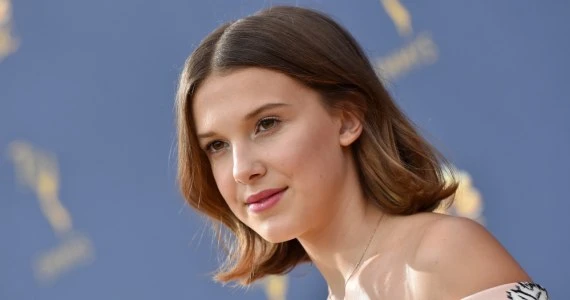Millie Bobby Brown: Zabawa na planie Enoli Holmes
