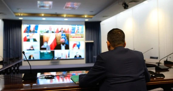 Zebrał się zespół zarządzania kryzysowego z udziałem premiera Morawieckiego