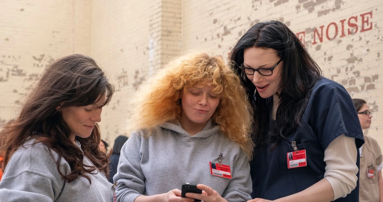 Idealne na leniwe popołudnia. Te seriale z Netfliksa mają najwięcej sezonów