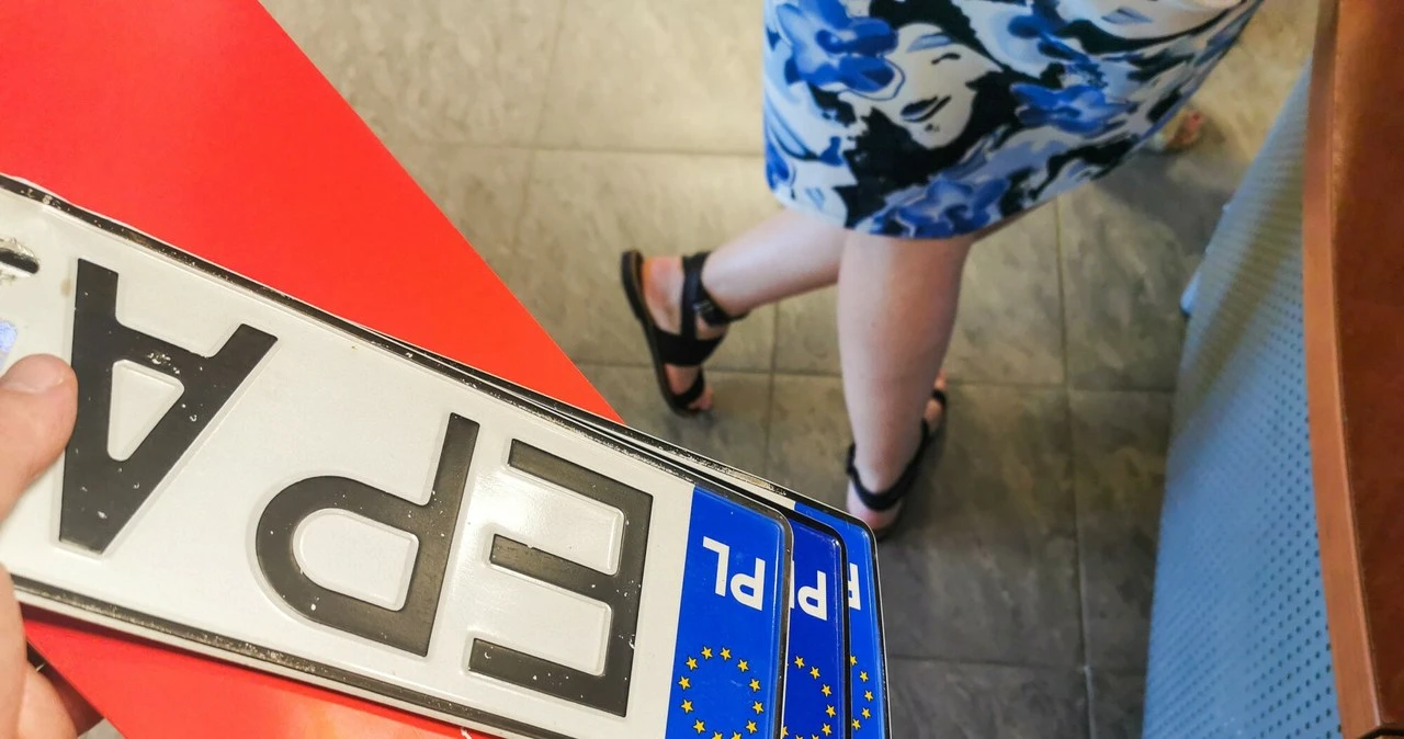 Kierowcy stoją w kolejkach, chociaż nic nie zmieniają. Już niedługo może się to zmienić