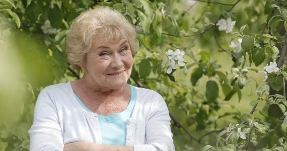 Teresa Lipowska jest wciąż aktywna po 80-tce. I nie planuje odpoczywać!