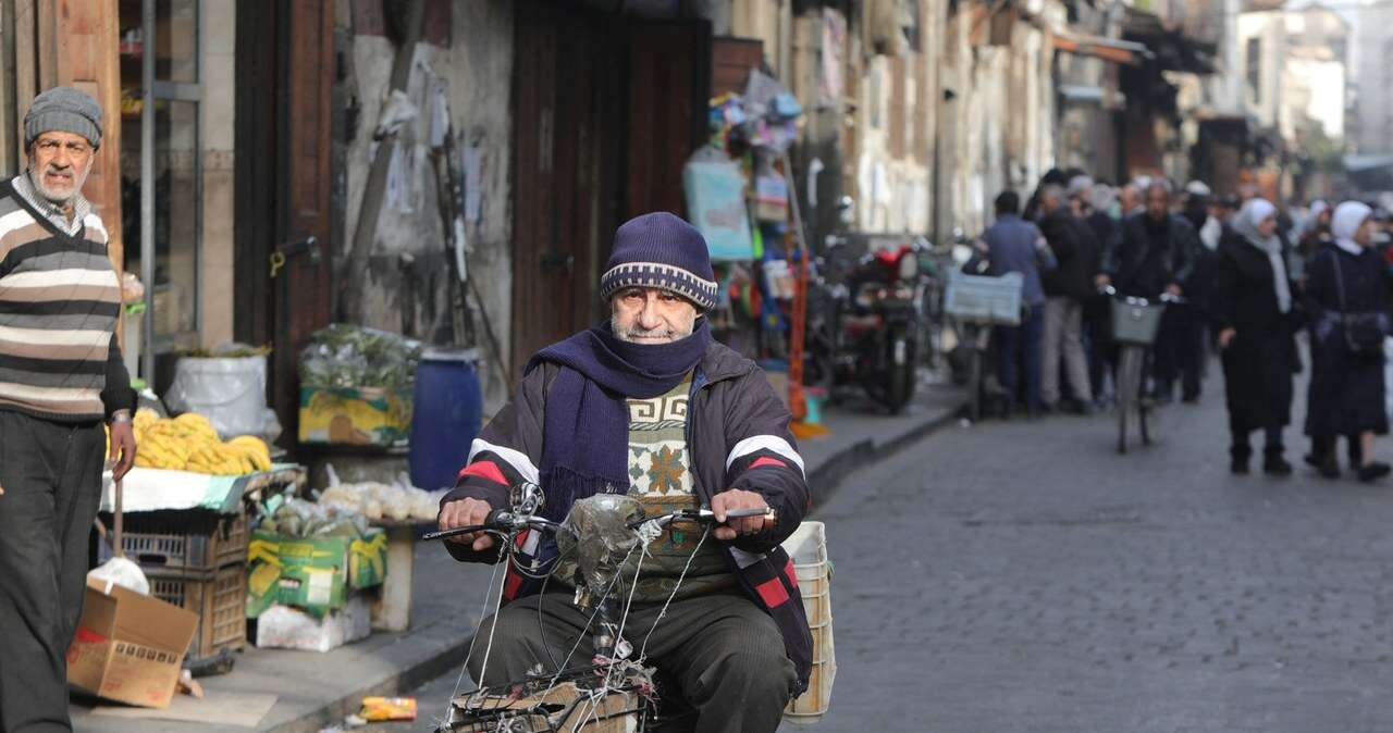 Gospodarka Syrii w ruinie. Hiperinflacja i pieniądze warte mniej niż papier