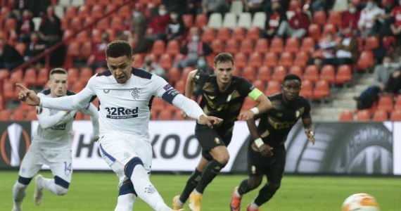 Standard Liege - Glasgow Rangers 0-2 w meczu 1. kolejki fazy grupowej Ligi Europy