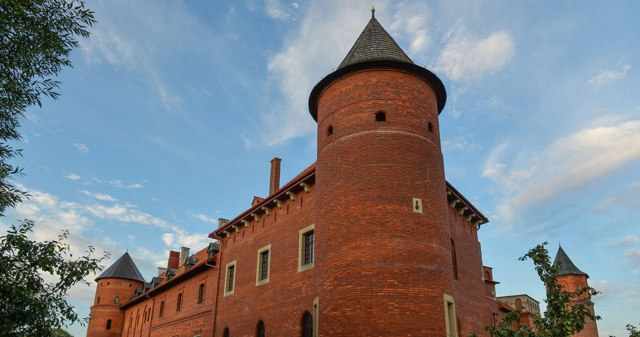 Krzyżacki zamek na sprzedaż. Tyle trzeba za niego zapłacić