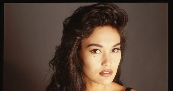 Tia Carrere: Co dzisiaj robi piękna poszukiwaczka skarbów?