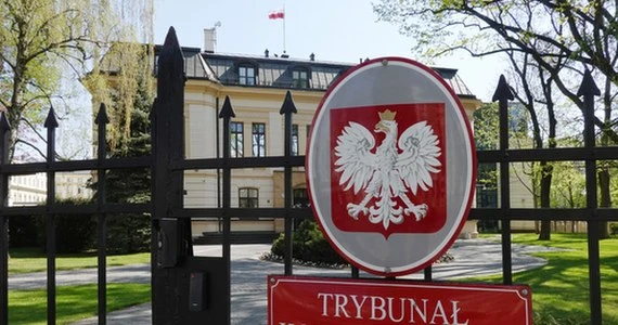Rząd chce zamrozić odszkodowania za lockdown