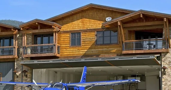 Airpark: Osiedle dla bogaczy, gdzie awionetki zastępują auta