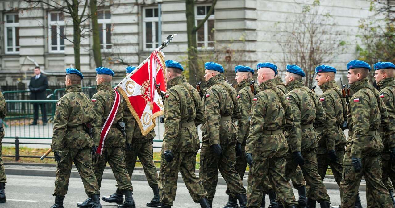 Fala odejść z wojska i WOT. Podwyżki wypłat nie pomogły