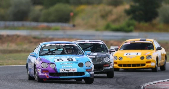 Toyota Racing Cup. Zacznij się ścigać, wynajmij samochód