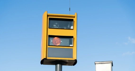W Polsce brakuje fotoradarów? Wyprzedza nas nawet Białoruś!
