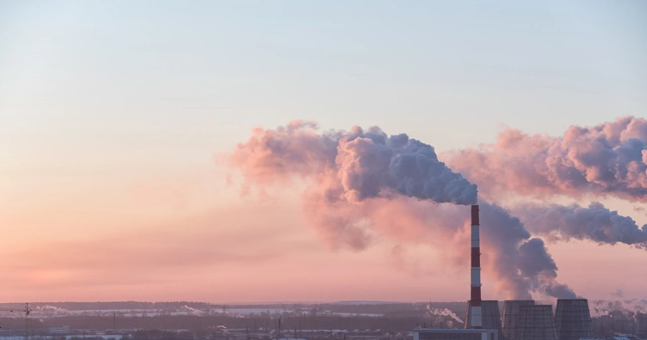 Mniej ozonu, azotu i pyłów. Poprawa powietrza nad Polską i Europą