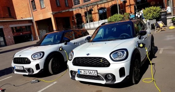 Mini Cooper SE Countryman - sprawdzamy wersję po liftingu