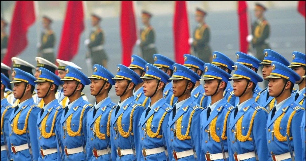 Chiny: Parada zakończenia II WŚ. Obok Putina europejski przywódca