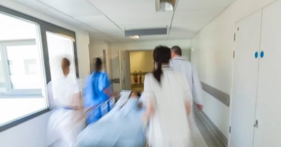 Śląskie: Zmarła 15-latka potrącona przez pijanego 19-latka