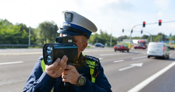 Pijany przekroczył prędkość o 88 km/h! Później próbował uciec