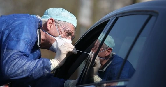 Koronawirus w Niemczech: 927 nowych przypadków zakażenia