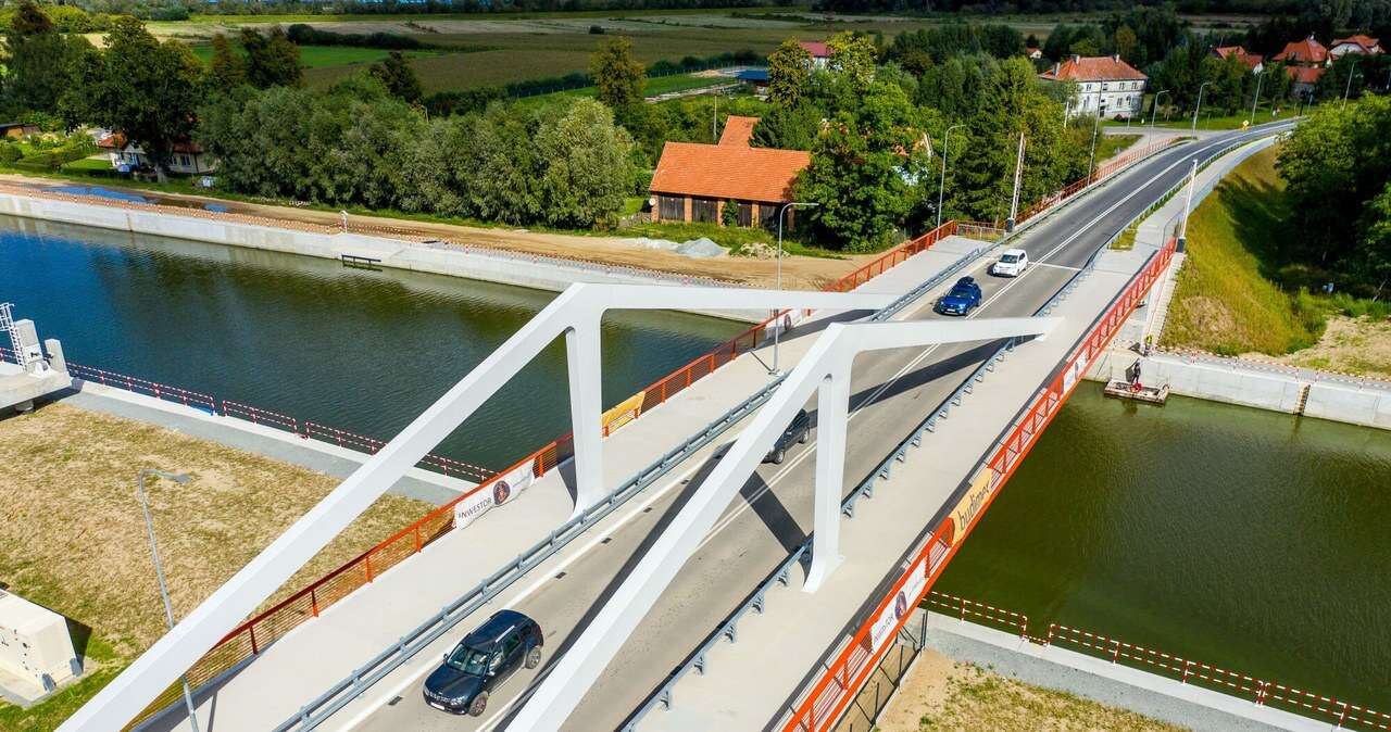 Przekop Mierzei Wiślanej dał im się we znaki. 