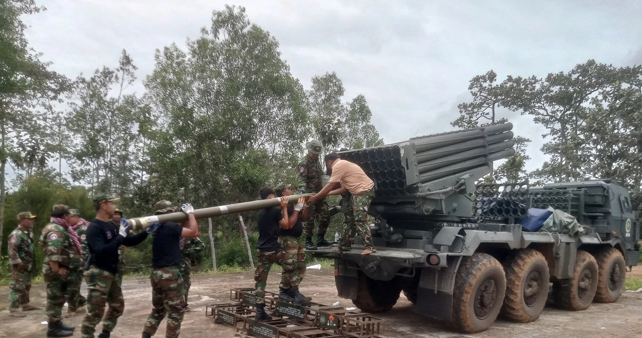 Polacy kochają tam jeździć. Na granicy strzały i bombardowanie